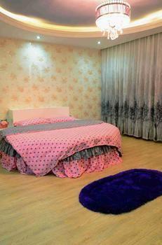 Yiguangnian Fashion Hotel Fenghuang Kültér fotó